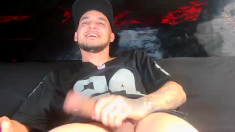 Gripthahips online show from February 2025 07:28:01 AM