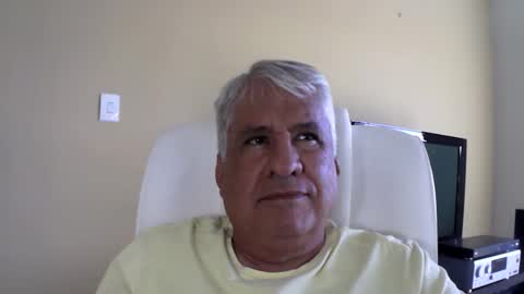 grisa01 online show from April 2026 01:07:01 PM