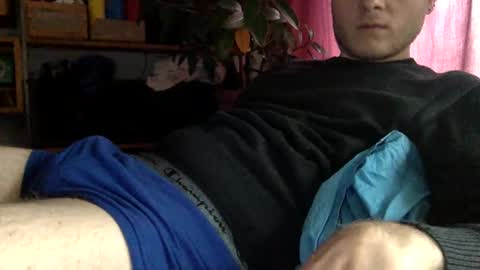 gruendamien online show from January 2025 11:48:01 AM