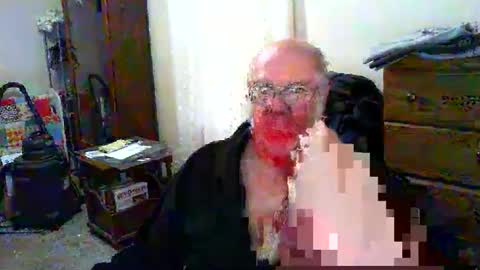 Snapshot of gtnolder60 chatting on February 2026 01:10:01 PM Gary online show from February 2026 01:10:01 PM