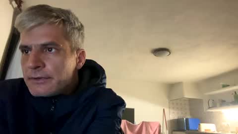 guardiannif_ online show from March 2025 03:34:01 AM