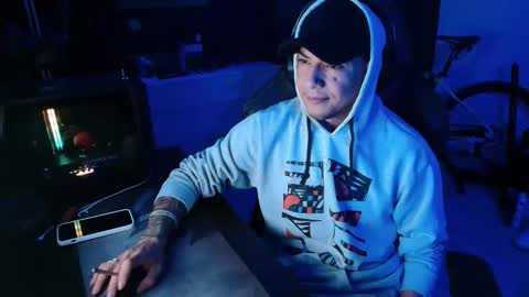 Snapshot of guayaco_ chatting on November 2025 02:49:01 PM Guayaco online show from November 2025 02:49:01 PM