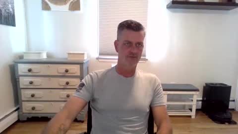 Snapshot of gudguy2025 chatting on May 2026 02:44:02 PM gudguy2025 online show from May 2026 02:44:02 PM