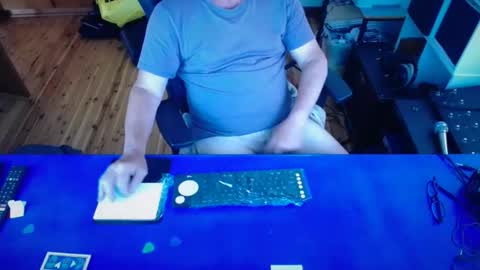 guesswhatigot2 online show from January 2026 05:43:02 AM