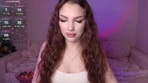 Marta online show from February 2025 08:00:01 PM