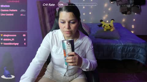 Hello Im Julieta Im 25 years old welcome to my room have fun and be happy. online show from January 2025 11:28:02 AM