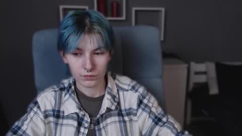 guitarandangell online show from October 2025 03:36:02 AM