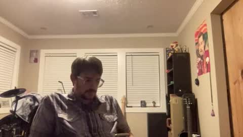 Snapshot of guitarchef08 chatting on December 2025 05:37:01 AM guitarchef08 online show from December 2025 05:37:01 AM