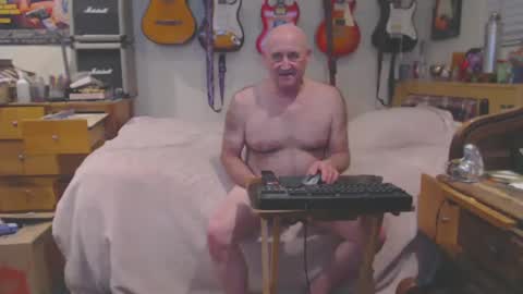 Mario online show from February 2025 02:01:02 AM