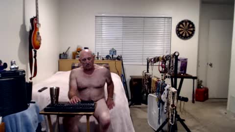 Mario online show from September 2025 10:59:01 AM