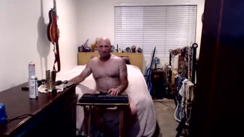 Mario online show from September 2025 08:49:02 AM