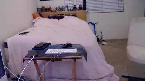 Snapshot of guitarsexgod2 chatting on June 2026 07:10:01 AM guitarsexgod2 online show from June 2026 07:10:01 AM