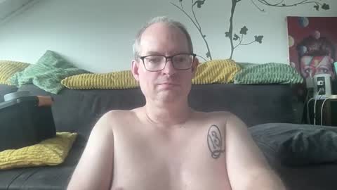 Snapshot of gummicasual chatting on February 2026 12:12:01 PM gummicasual online show from February 2026 12:12:01 PM