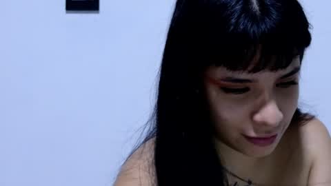 gummyluv online show from May 2026 11:42:01 PM