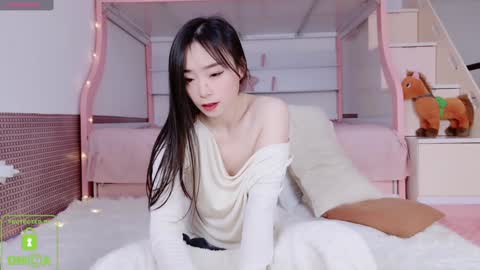 Hello my name is Guoguo online show from December 2024 11:19:01 AM