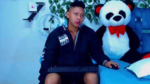 Hakim online show from September 2025 01:54:02 PM