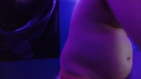 gutlvr online show from December 2024 07:12:01 AM