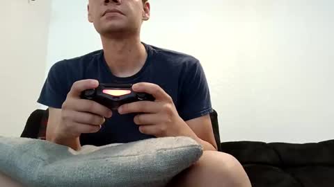 guts_san online show from October 2025 07:46:02 PM