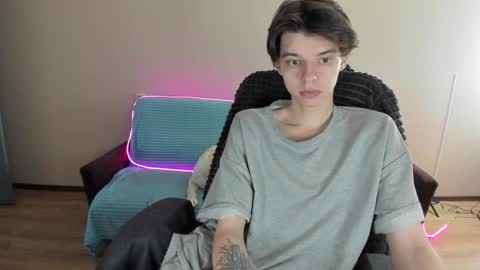 guy_liam1 online show from December 2024 08:09:02 AM