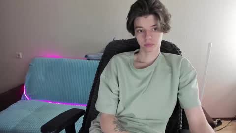 guy_liam1 online show from February 2025 08:58:02 AM