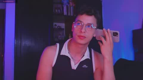 Gabriel online show from December 2025 05:03:02 AM