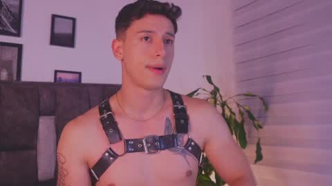 Gabriel online show from April 2026 04:46:02 AM