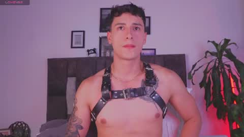 Snapshot of guy_twinks chatting on July 2026 03:56:02 AM Gabriel online show from July 2026 03:56:02 AM