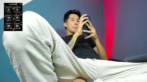 Snapshot of guy_veryhot1 chatting on December 2024 06:04:01 AM onlyfans kevin garcia s online show from December 2024 06:04:01 AM