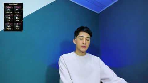 Snapshot of guy_veryhot1 chatting on December 2024 07:04:02 PM onlyfans kevin garcia s online show from December 2024 07:04:02 PM