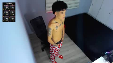 Snapshot of guy_veryhot1 chatting on October 2025 11:45:02 PM onlyfans kevin garcia s online show from October 2025 11:45:02 PM