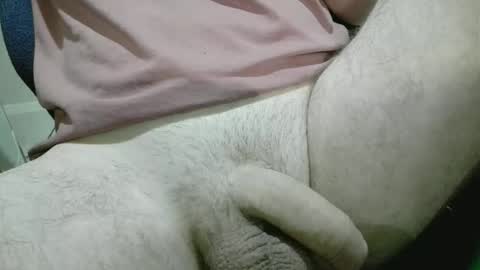 Snapshot of guyfromkent chatting on November 2025 09:20:02 AM guyfromkent online show from November 2025 09:20:02 AM