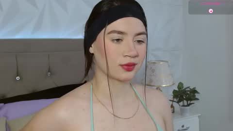 Gwen Drew online show from January 2026 12:54:02 PM