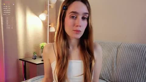 Julia online show from November 2025 01:06:02 AM