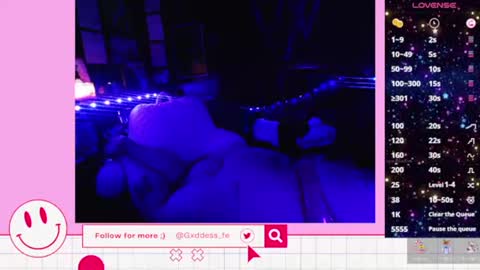 Snapshot of gxddess_fe chatting on December 2024 02:43:02 AM Goddess Fe online show from December 2024 02:43:02 AM