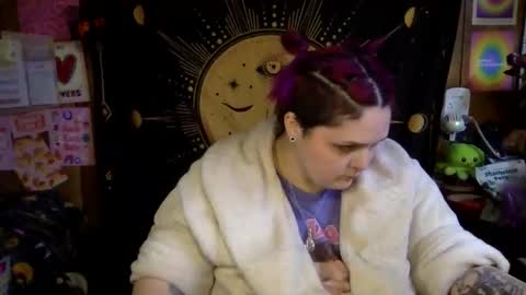 Snapshot of gxddess_fe chatting on February 2026 04:11:02 PM Goddess Fe online show from February 2026 04:11:02 PM