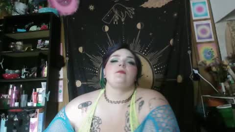 Snapshot of gxddess_fe chatting on May 2026 11:55:01 PM Goddess Fe online show from May 2026 11:55:01 PM