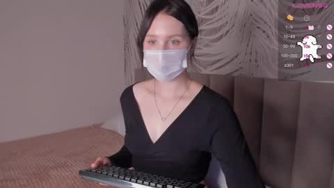   online show from October 2025 10:13:01 AM