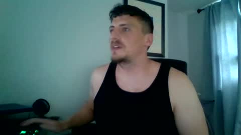 Snapshot of gymbro1986 chatting on July 2026 04:27:02 PM gymbro1986 online show from July 2026 04:27:02 PM