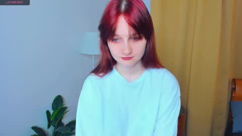 Kelly  Lilly online show from November 2025 06:43:01 PM