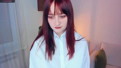 Kelly  Lilly online show from January 2026 06:57:01 PM