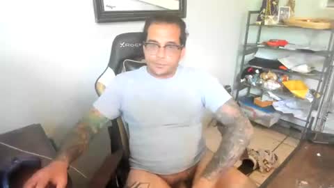 Snapshot of h0lysin chatting on June 2026 04:16:02 PM Alejandro 3 online show from June 2026 04:16:02 PM