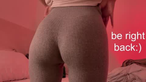 Lana online show from January 2025 11:27:02 PM