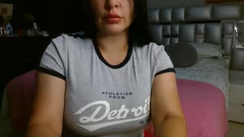 h_a_n_n_n_a online show from November 2025 09:31:02 PM