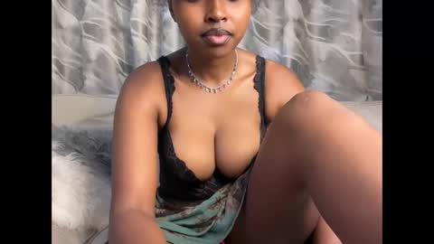 Snapshot of h_o_t_goddess chatting on May 2026 04:39:01 AM h_o_t_goddess online show from May 2026 04:39:01 AM