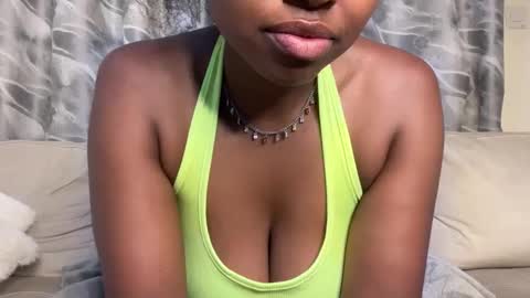 Snapshot of h_o_t_goddess chatting on May 2026 02:52:01 AM h_o_t_goddess online show from May 2026 02:52:01 AM