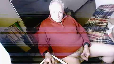 hacknoob62 online show from January 2025 05:40:02 PM