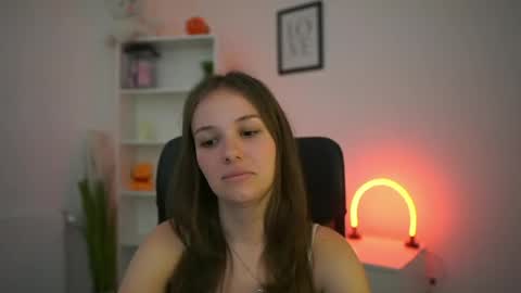 Gigi18 online show from May 2026 08:11:01 AM