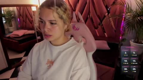 Snapshot of haelycute chatting on February 2025 11:32:02 AM Haely online show from February 2025 11:32:02 AM