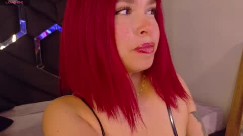 Snapshot of haelycute chatting on November 2025 08:07:01 PM Haely online show from November 2025 08:07:01 PM