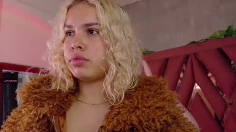 Snapshot of haelycute chatting on November 2025 11:10:02 AM Haely online show from November 2025 11:10:02 AM